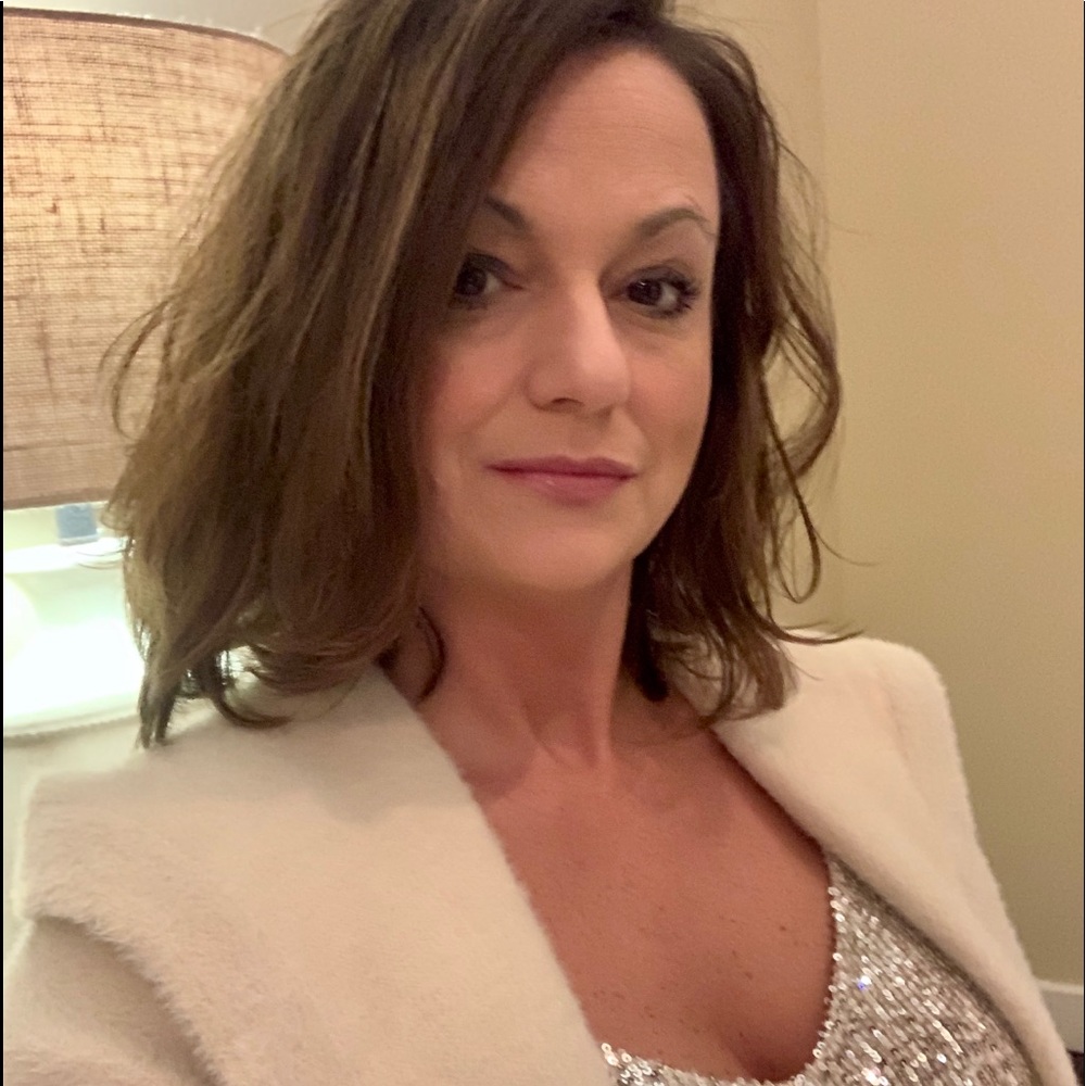 Meet your Posher, Brenda